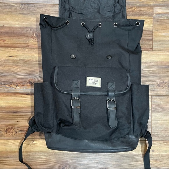 Benrus Scout Backpack Black Travel Pockets Rucksack Hike Commute Laptop Pocket - Picture 6 of 12